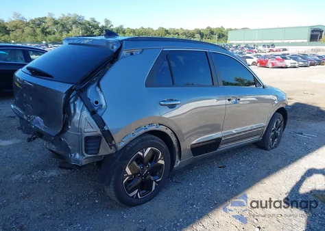 2024 Kia Niro Ev Wind z USA, uszkodzony, nr VIN KNDCR3L1XR5081999
